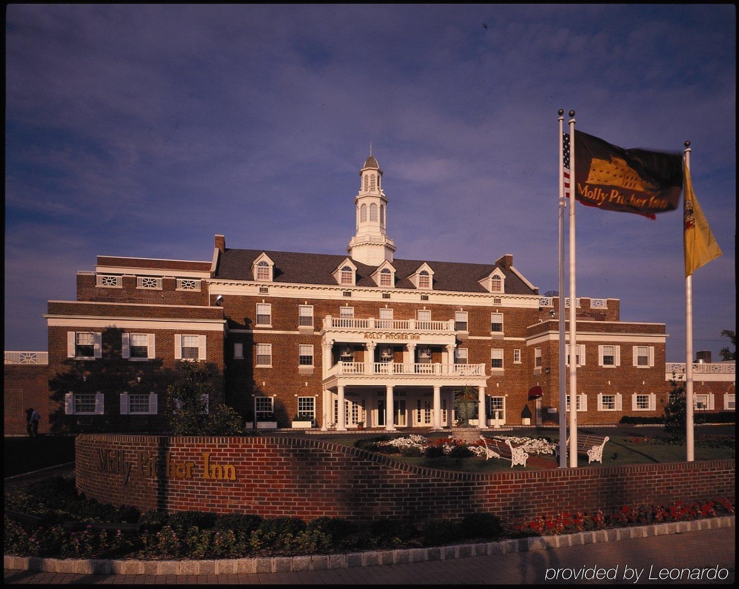 Molly Pitcher Inn Red Bank Exterior photo